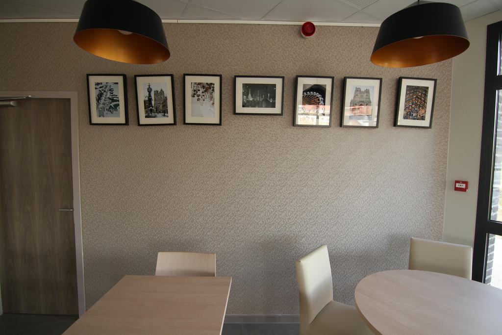 Logis Hotel - La Chambre D'Amiens Exterior photo