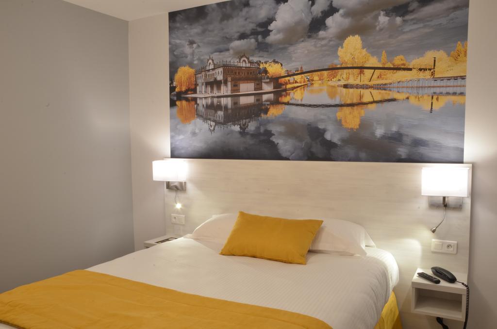 Logis Hotel - La Chambre D'Amiens Exterior photo